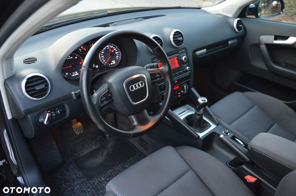 Audi A3 Sportback 2.0 TDI Ambition - 13