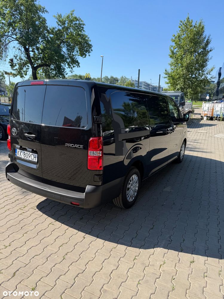 Toyota Pro Ace long - 3