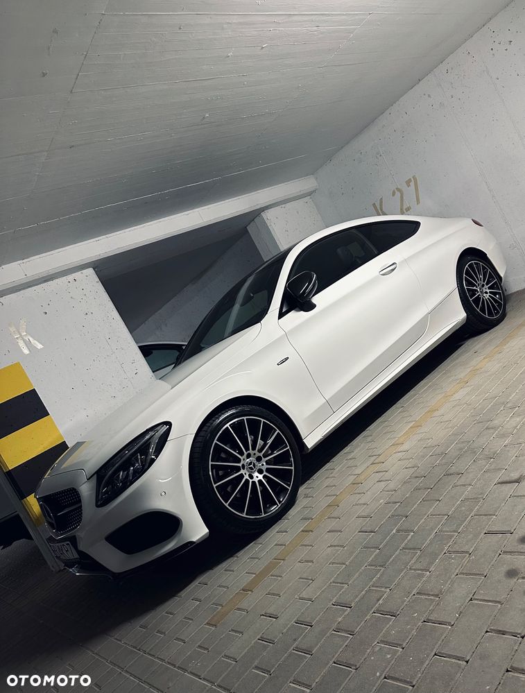 Mercedes-Benz Klasa C 200 4-Matic 9G-TRONIC - 12