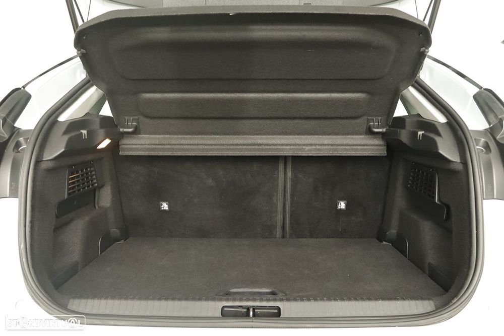 Citroën C4 1.2 PureTech Plus EAT8 - 24