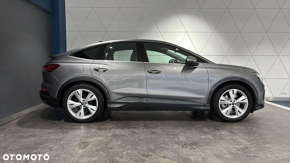 Audi Q4 e-tron - 7