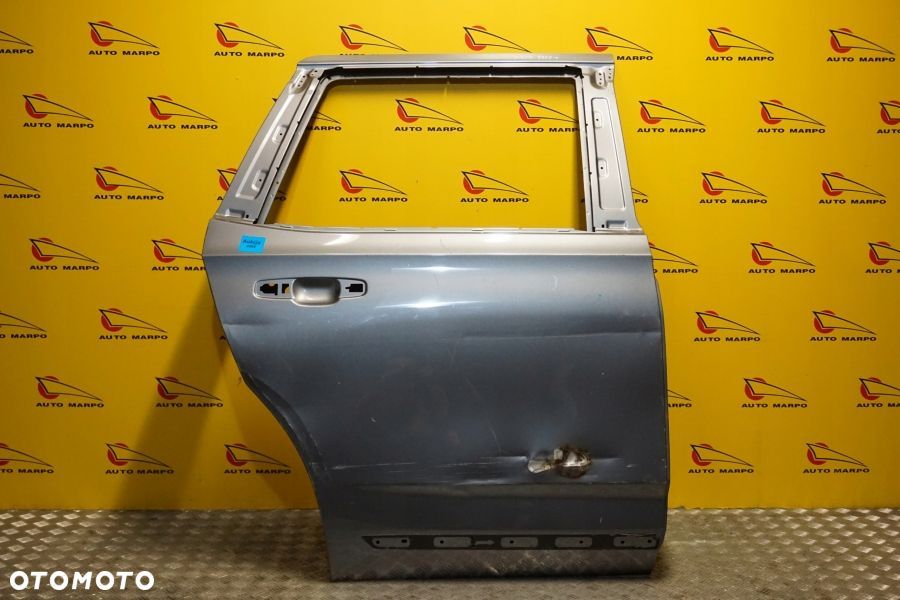 GMC CHEVROLET YUKON TAHOE 2021 - 2024 Drzwi Tył Prawe Tylne USA - 2