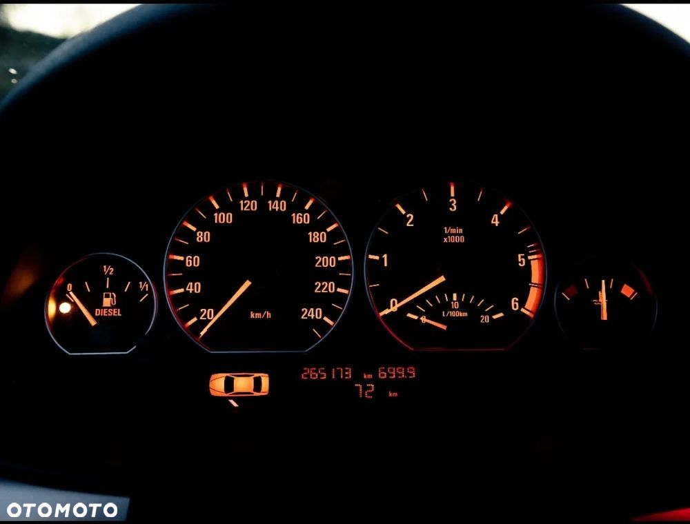 BMW Seria 3 330d - 9