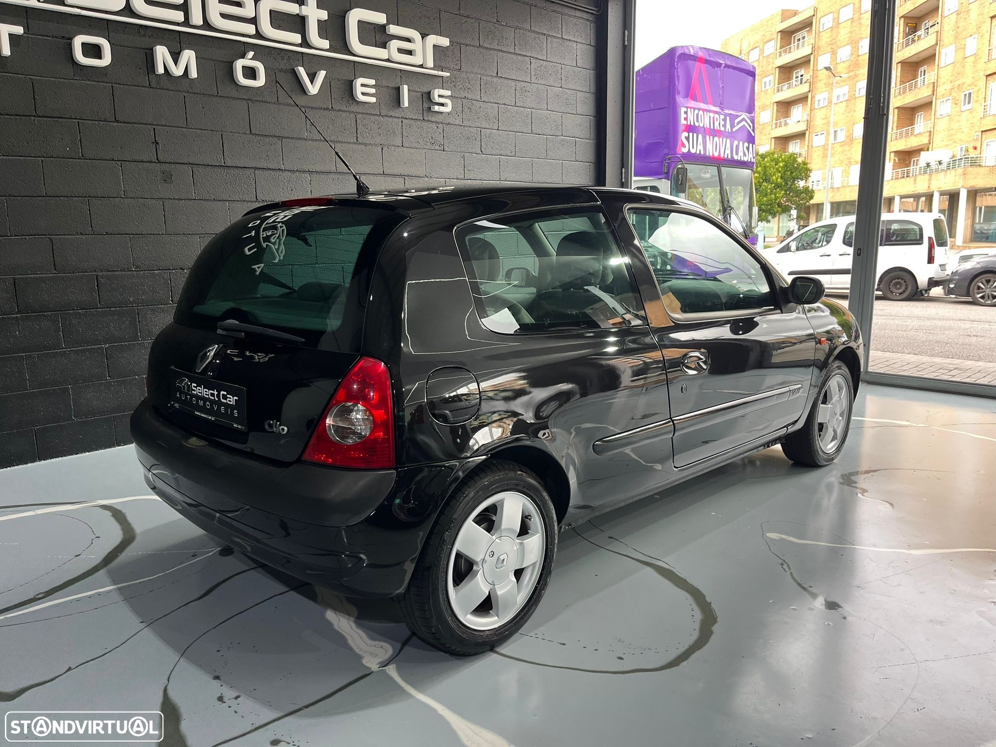 Renault Clio 1.2 16V Expression - 8