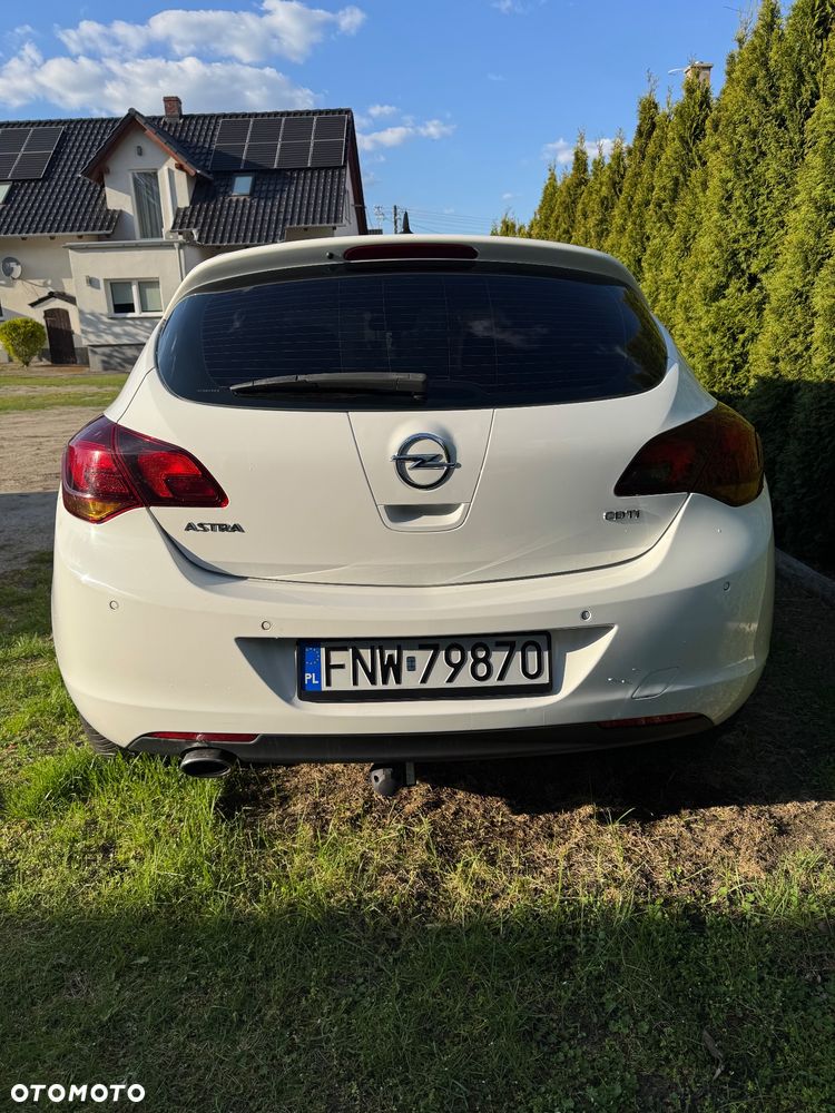 Opel Astra 2.0 CDTI DPF - 4