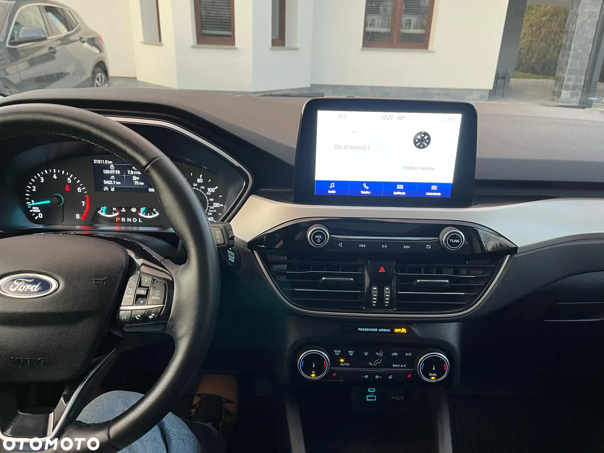 Ford Kuga - 9