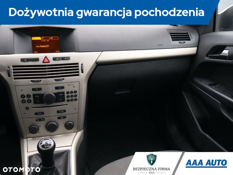 Opel Astra - 10