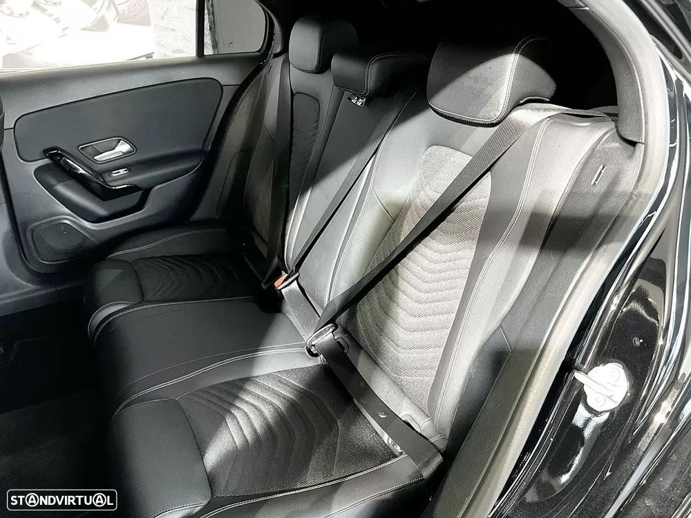 Mercedes-Benz A 180 - 21