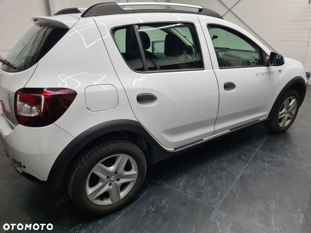 Dacia Sandero Stepway 0.9 TCe Laureate S&S EU6 - 29