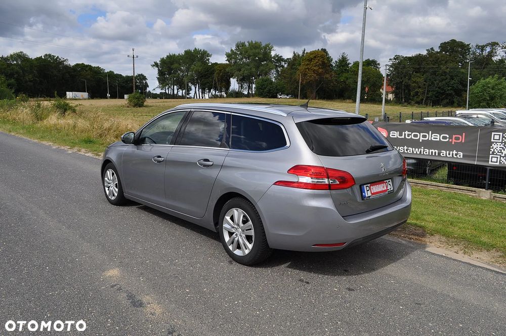 Peugeot 308 1.6 BlueHDi Allure S&S - 6