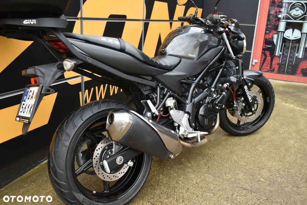 Suzuki SV - 30