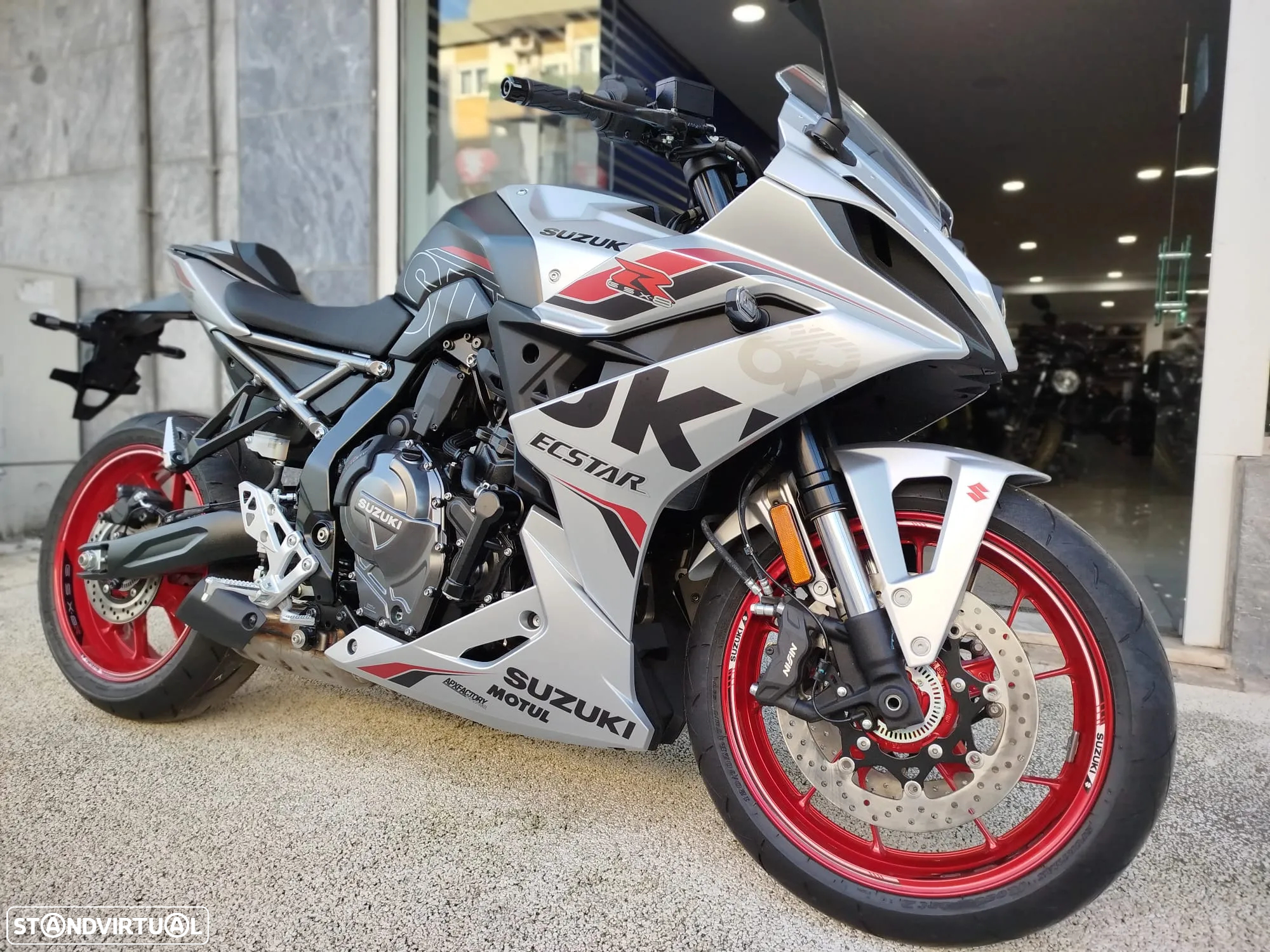 Suzuki GSX -8R CAMPANHA Desde 125,64€ Mês - 14