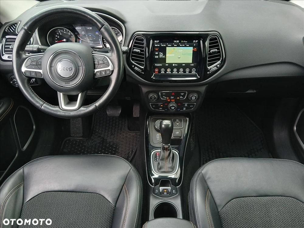 Jeep Compass 1.4 TMair Limited 4WD S&S - 9