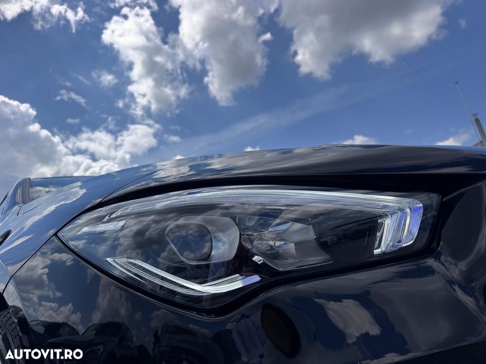 Mercedes-Benz A 250 e 8G-DCT AMG Line - 8