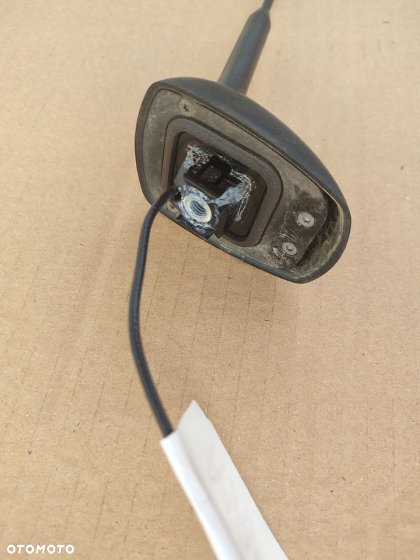 Antena dachowa OPEL ASTRA J IV 13322156 ORYGINAŁ 09-12 - 3