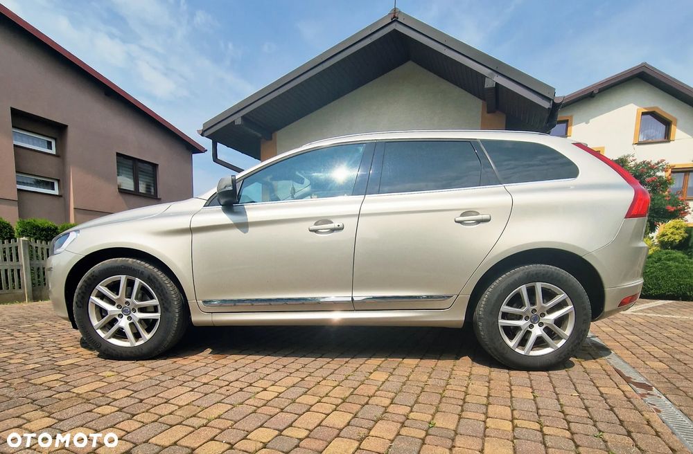 Volvo XC 60 D4 Geartronic Summum - 5