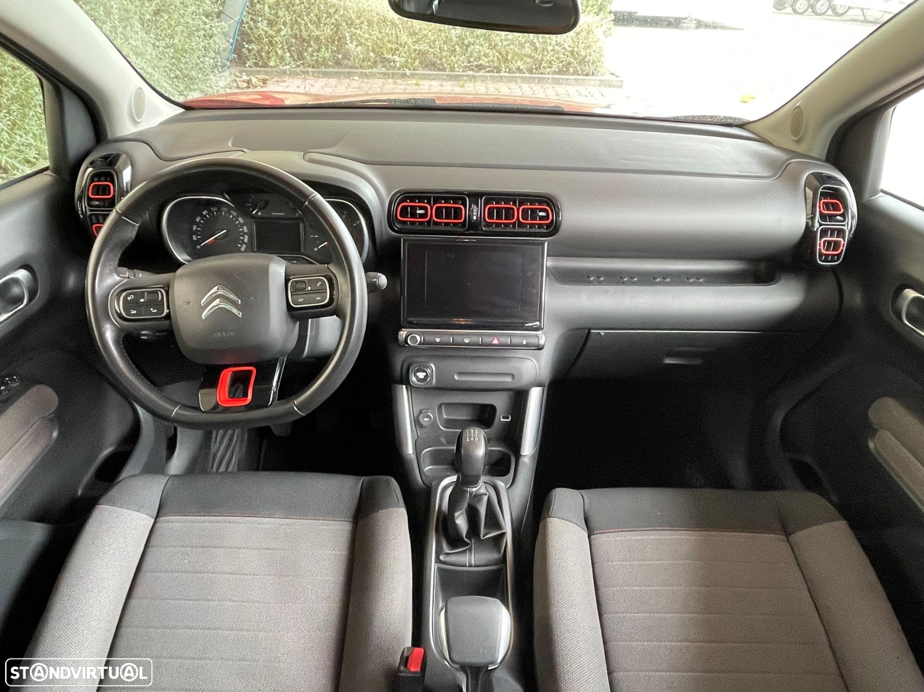 Citroën C3 Aircross 1.2 PureTech Live - 14