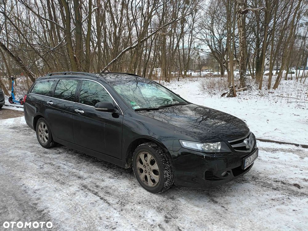 Honda Accord 2.0 Executive - 1