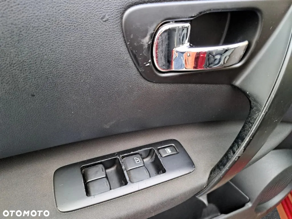 Nissan Qashqai - 18