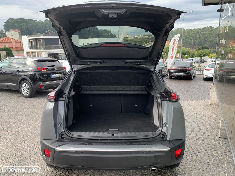 Peugeot 2008 1.5 BlueHDi Allure EAT8 - 6