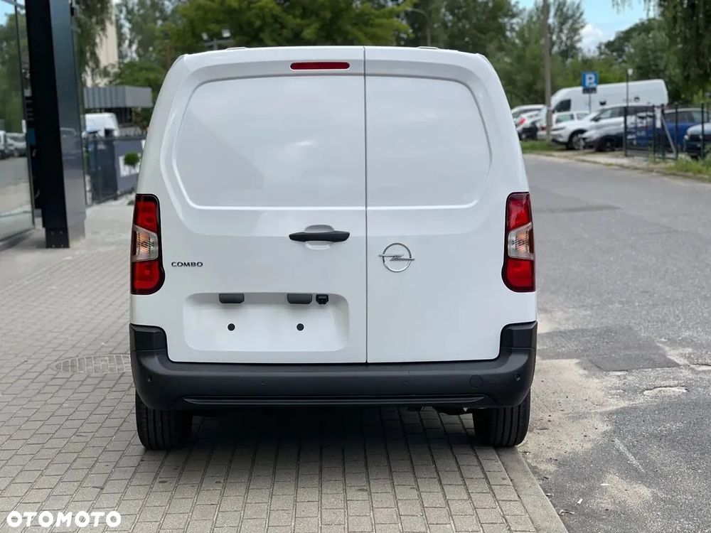 Opel Combo Cargo L2 950kg 1.5 Diesel 102KM S&S MT6 - 7