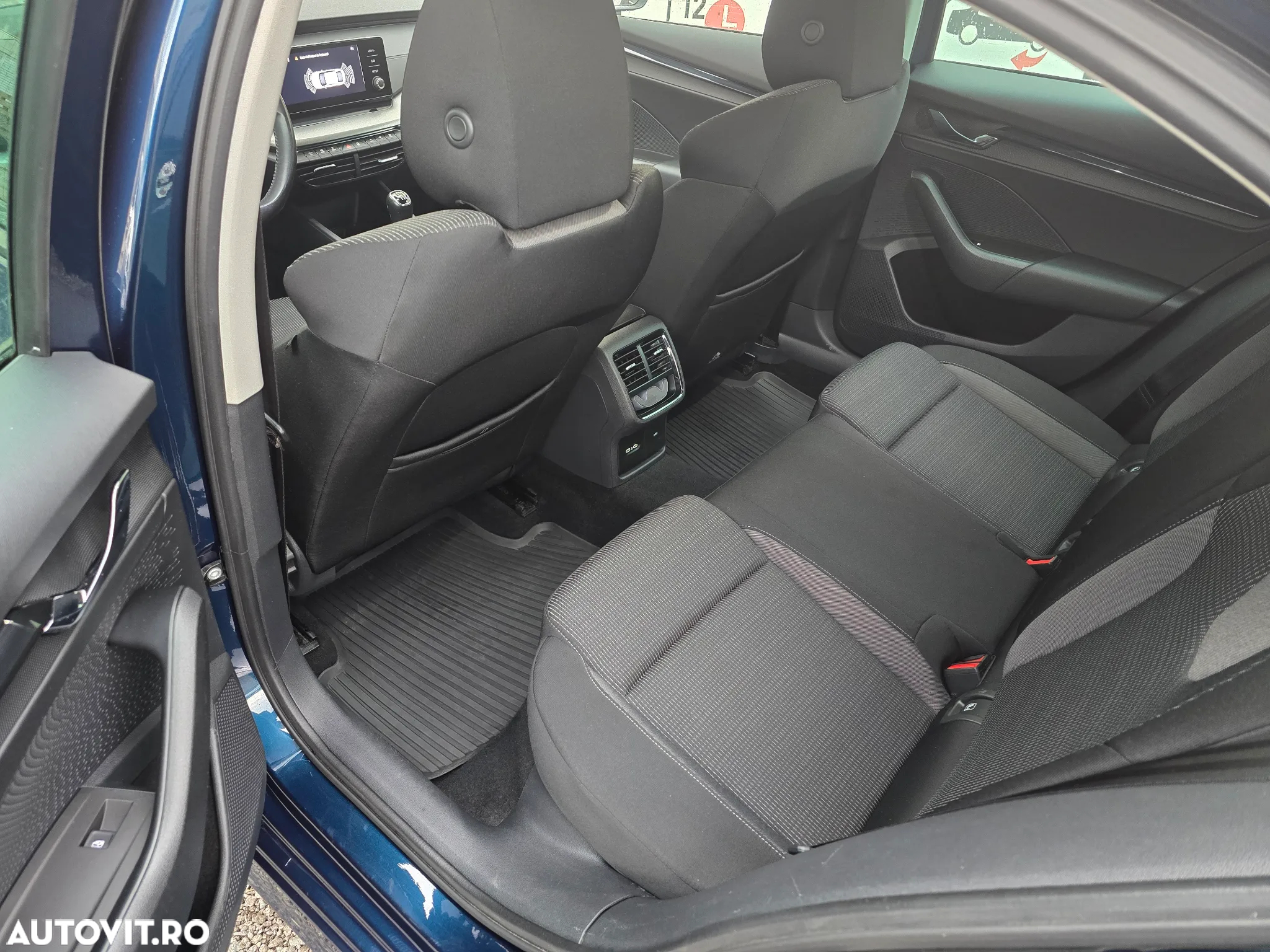 Skoda Octavia 2.0 TDI Ambition - 9