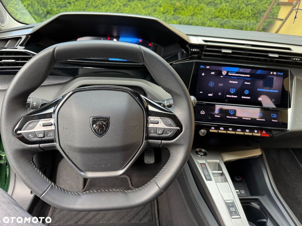 Peugeot 308 - 16