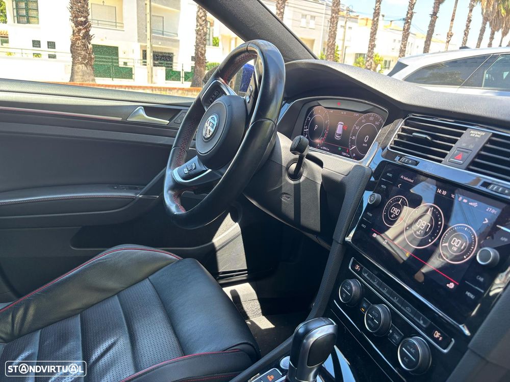 VW Golf GTI (BlueMotion ) DSG - 17
