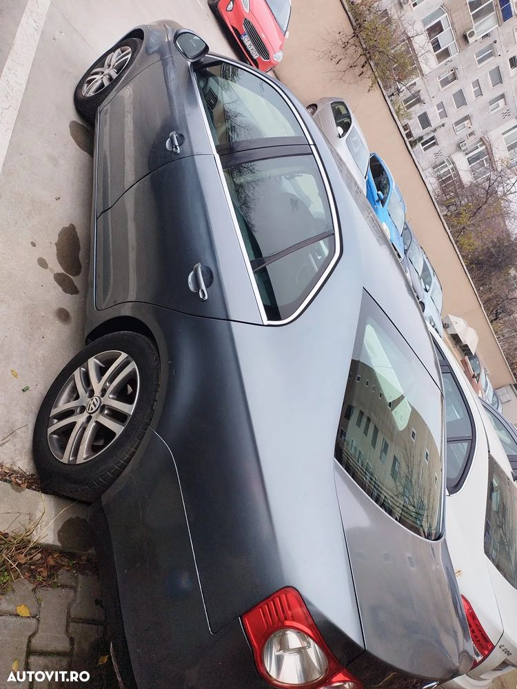 Volkswagen Jetta 1.9 TDI Comfortline - 6