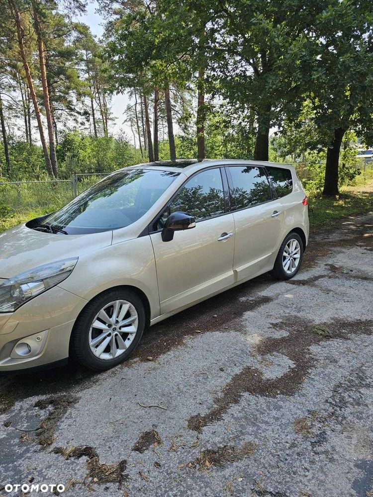Renault Scenic - 5
