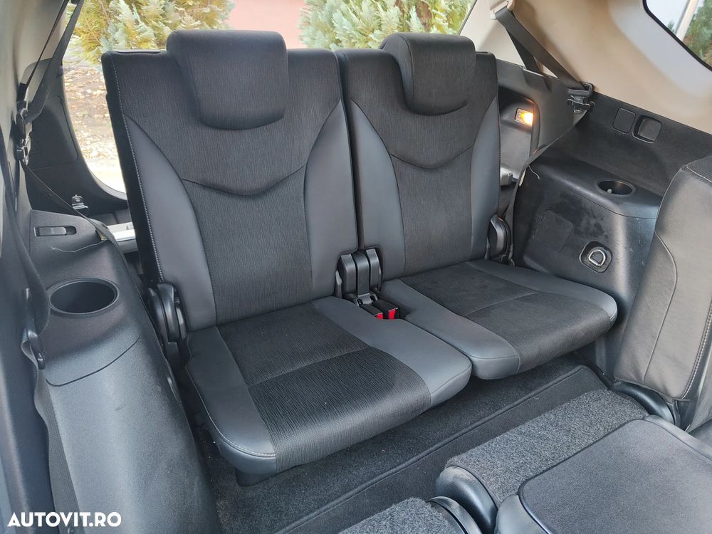 Toyota Prius+ (Hybrid) Comfort - 20