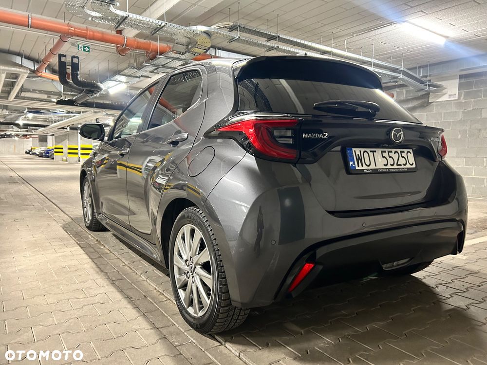 Mazda 2 Hybrid - 3