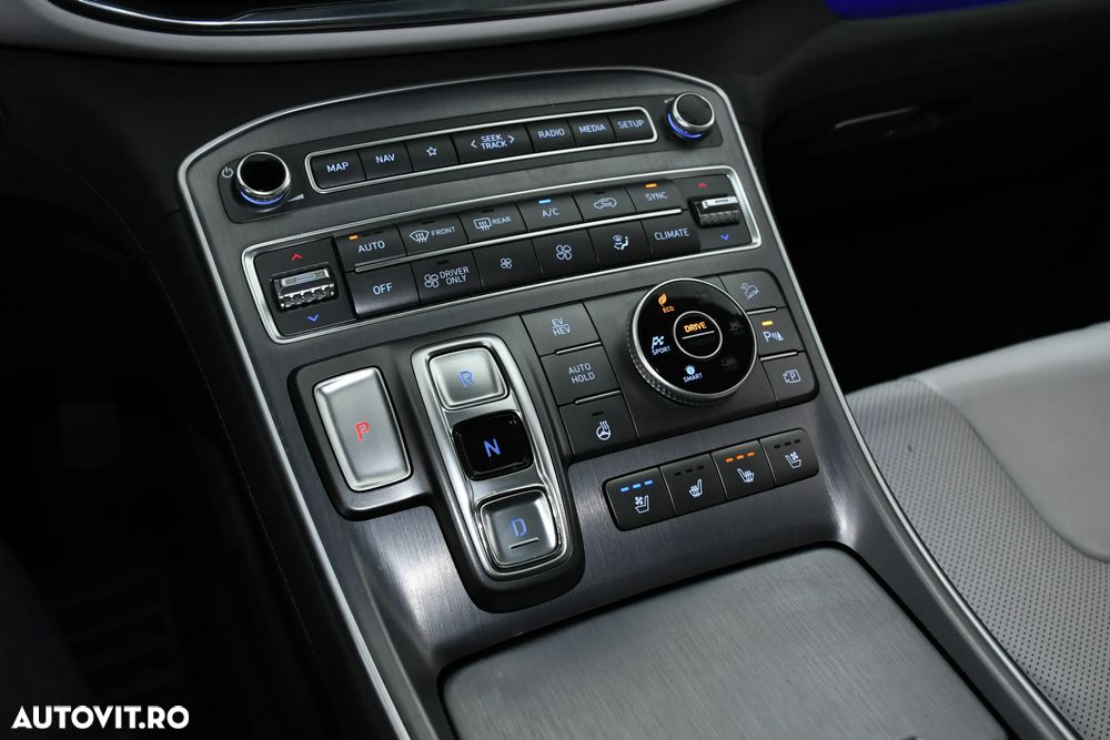 Hyundai Santa Fe 1.6 Plugin-Hybrid 4WD Signature - 20