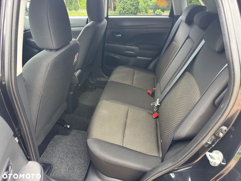 Mitsubishi ASX - 20