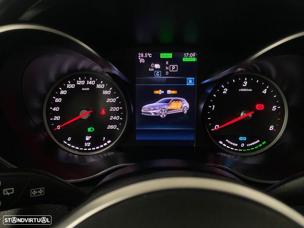 Mercedes-Benz C 300 de Avantgarde - 20