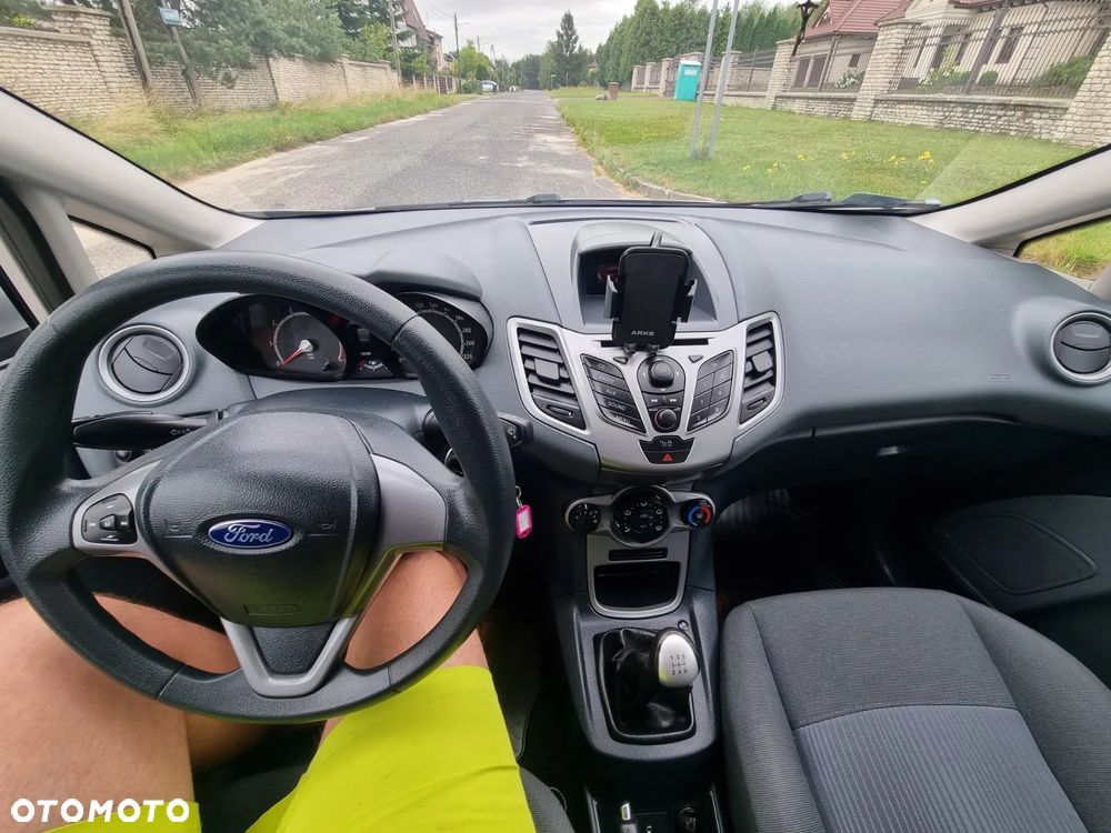 Ford Fiesta 1.25 Trend EU5 - 8