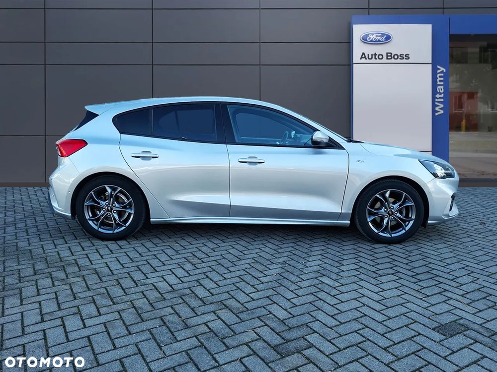 Ford Focus 1.0 EcoBoost ST-Line - 6