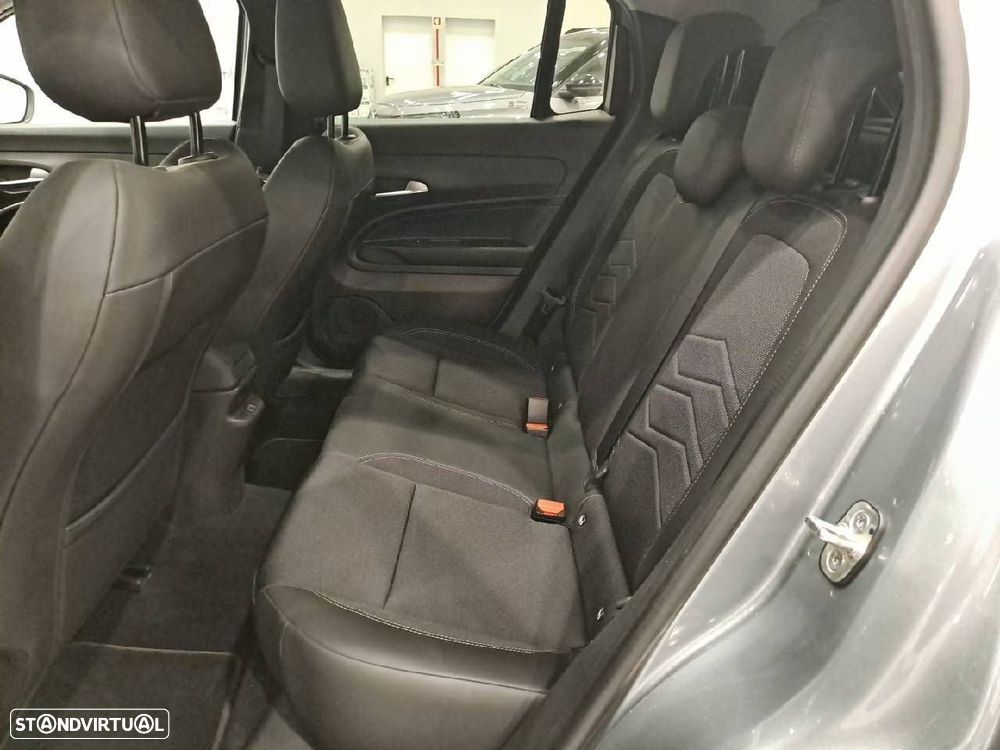 Jeep Avenger 1.2 TG Altitude - 9