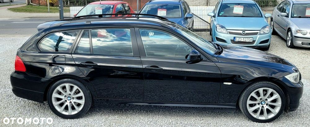 BMW Seria 3 318i - 33