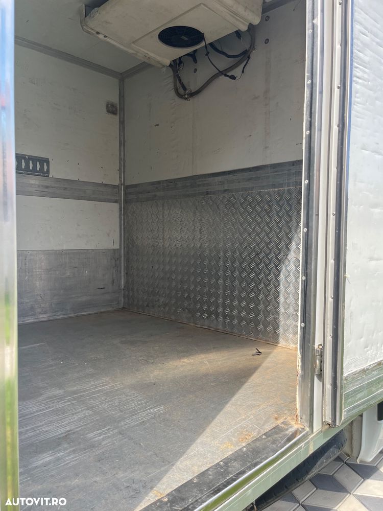 Mercedes-Benz Sprinter 906.211 - 4