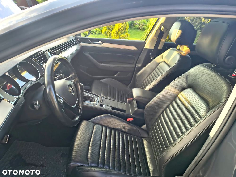 Volkswagen Passat 2.0 TDI BMT SCR 4Mot Highline DSG7 - 9