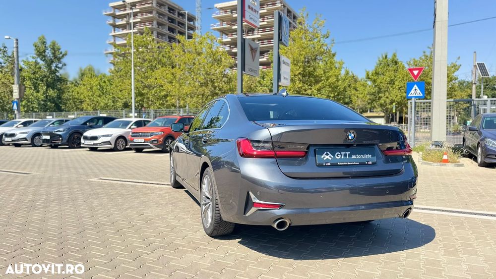 BMW Seria 3 320i xDrive AT - 3