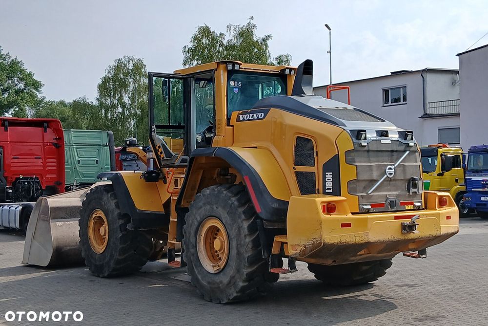 Volvo L180H ŁADOWARKA KOŁOWA - 6