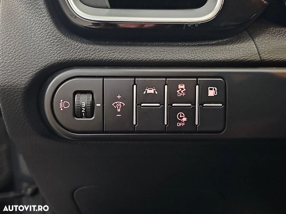 Kia XCeed - 16