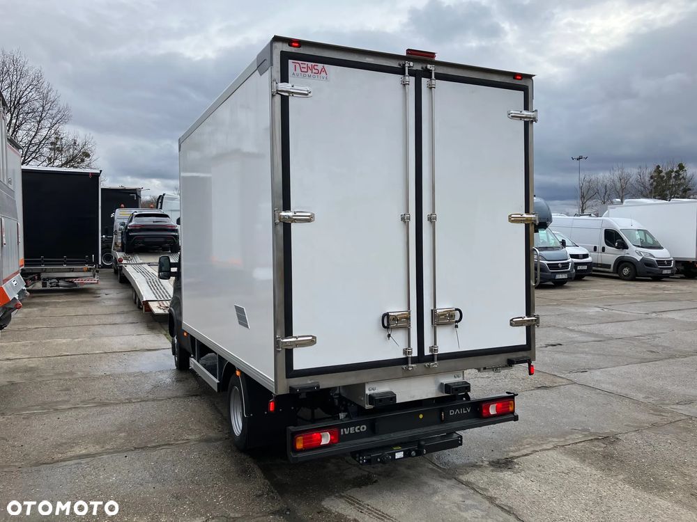 Iveco 3.0 Daily 35C16 chłodnia Zanotti - 18