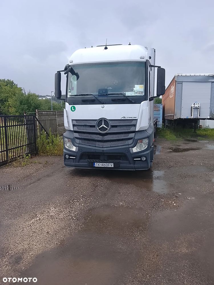 Mercedes-Benz Actros - 5