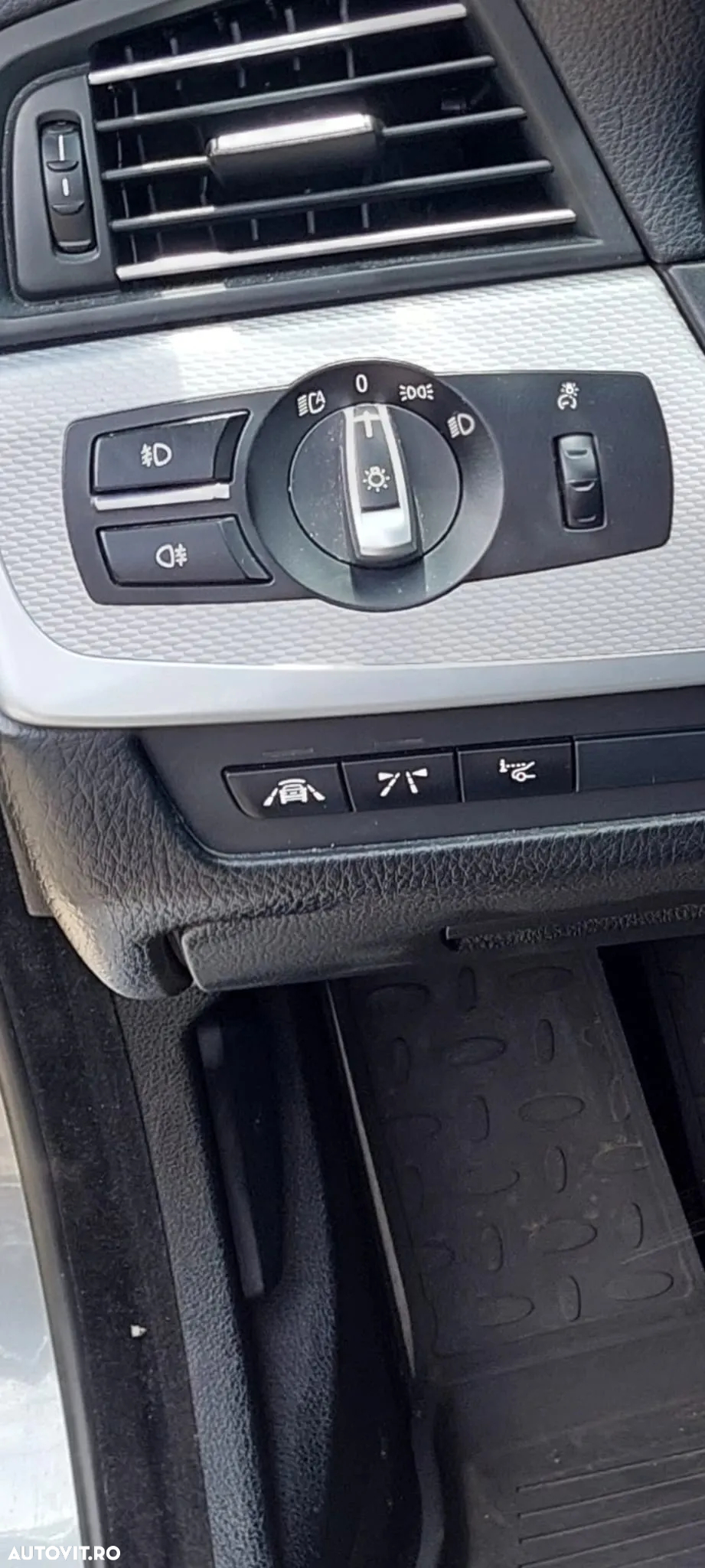 BMW Seria 5 528i xDrive - 3