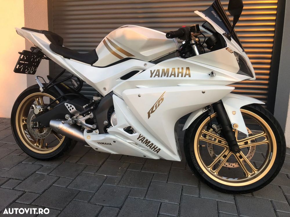 Yamaha YZF-R125 - 10