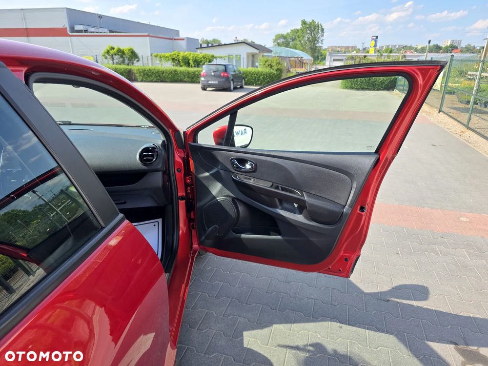 Renault Clio TCe 90 Dynamique - 14