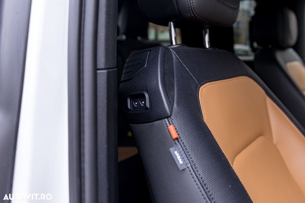 Land Rover Defender 90 3.0 D250 MHEV HSE - 37